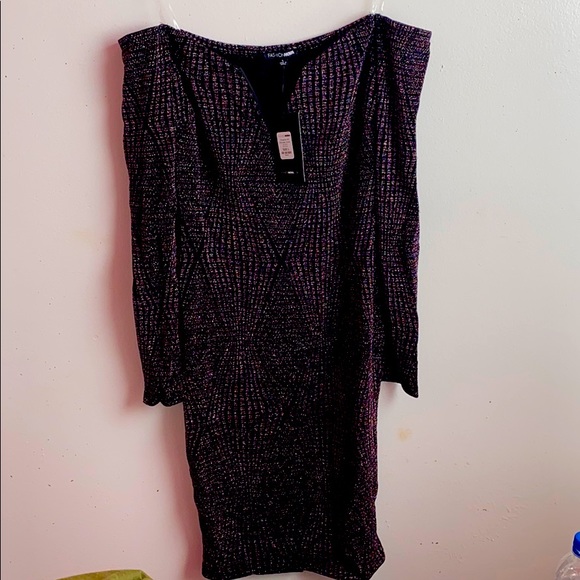 Christine off shoulder dress - Picture 2 of 2